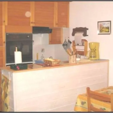 Apartment Les Cimes, Mon Studio A La Montagne-super Sauze. Enchastrayes